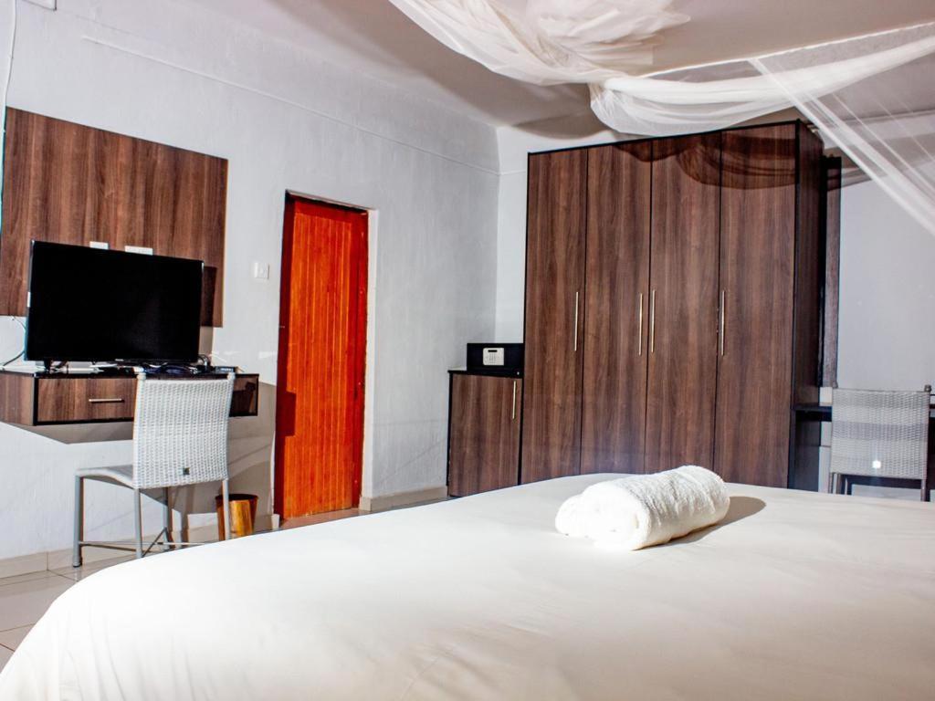 Wild View Resort Kasane Phòng bức ảnh